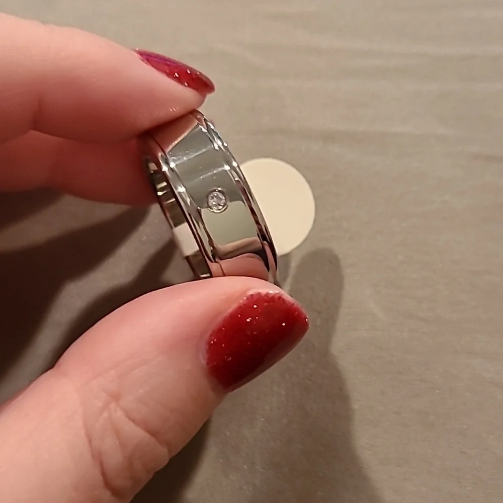 Simple stainless steel cubic zirconia inlay ring